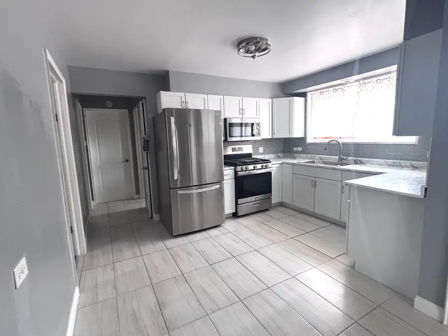 365 Sherry Lane, Chicago Heights, IL 60411 - #3