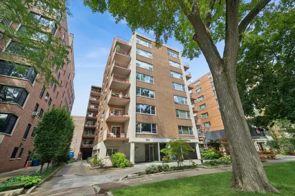 1508 Hinman Avenue #3B, Evanston, IL 60201
