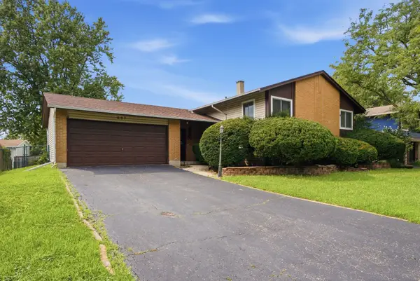 607 N Ashbury Avenue, Bolingbrook, IL 60440