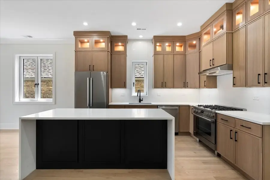 2023 W Augusta Boulevard #3W, Chicago, IL 60622 - #3