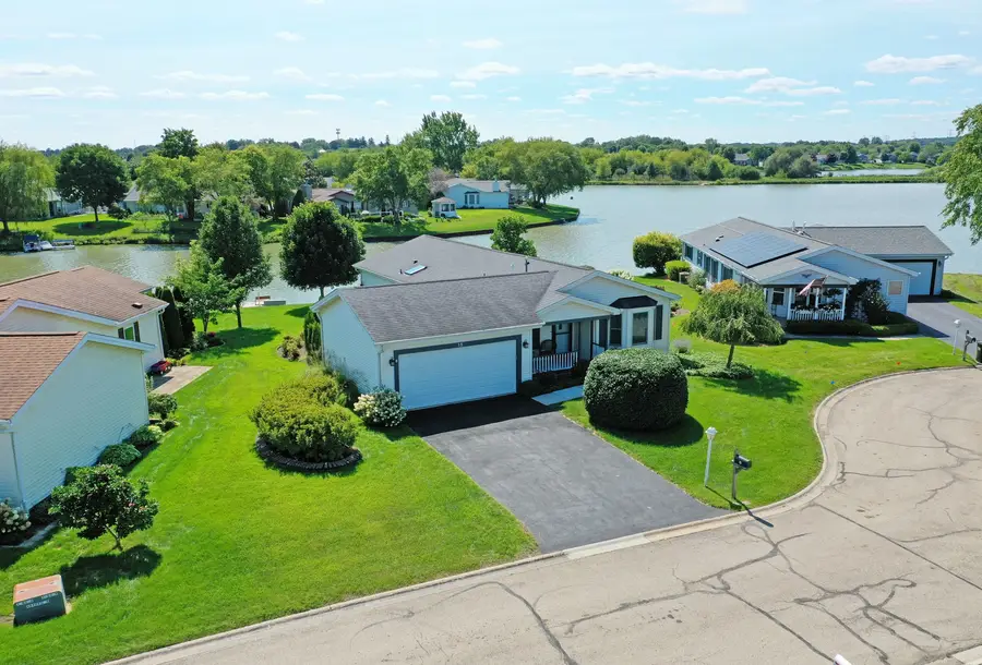 15 Saratoga Court, Grayslake, IL 60030 - #2