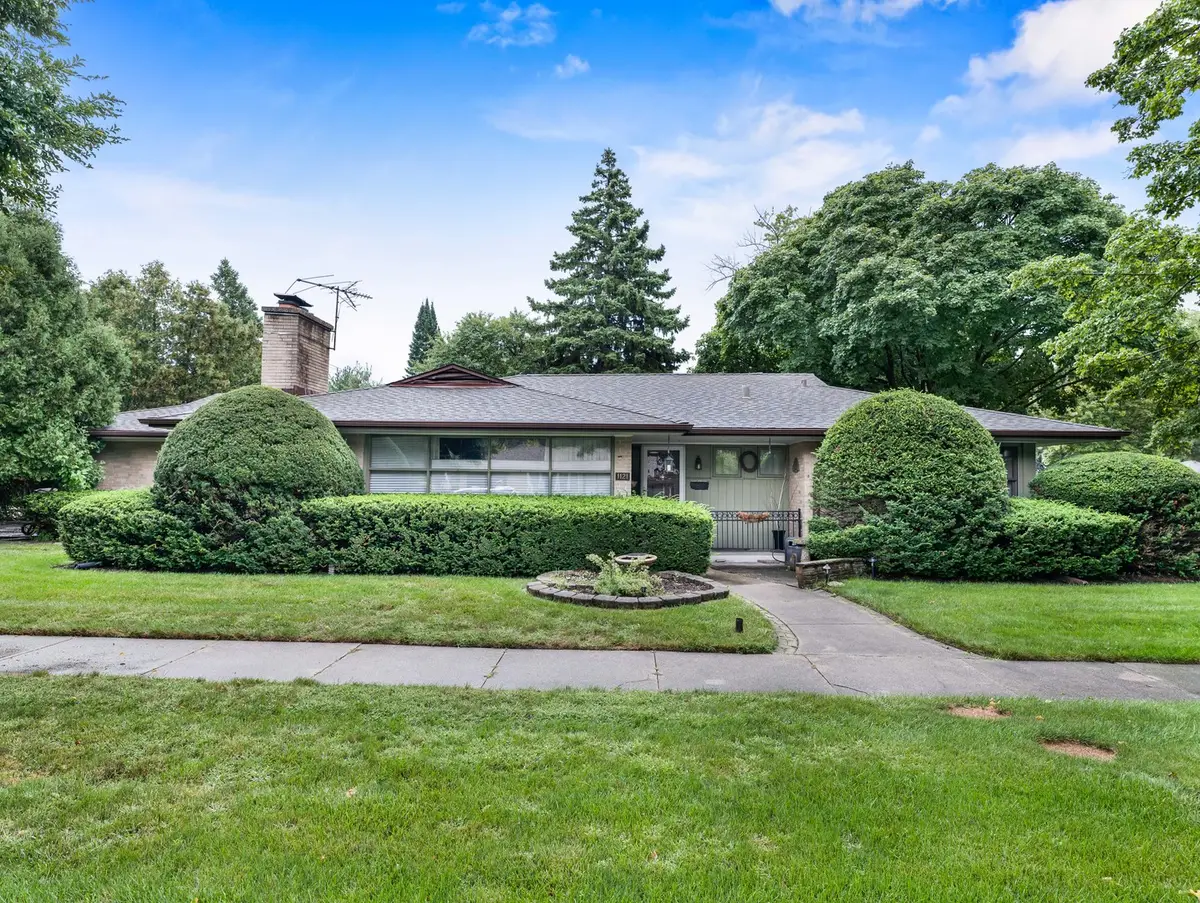 1121 S Aldine Avenue, Park Ridge, IL 60068 - #1