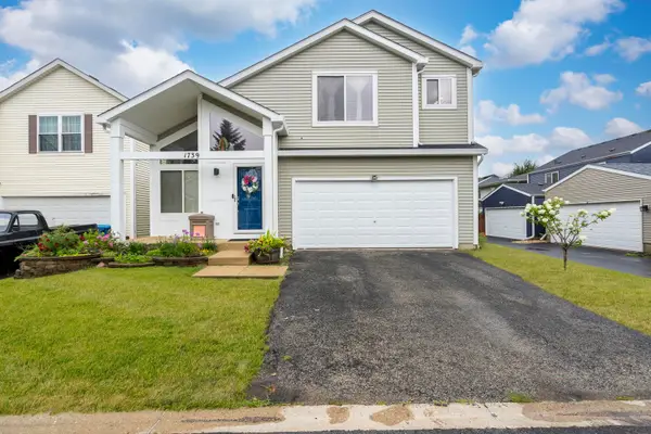 1739 Hickory Park Lane, Aurora, IL 60504