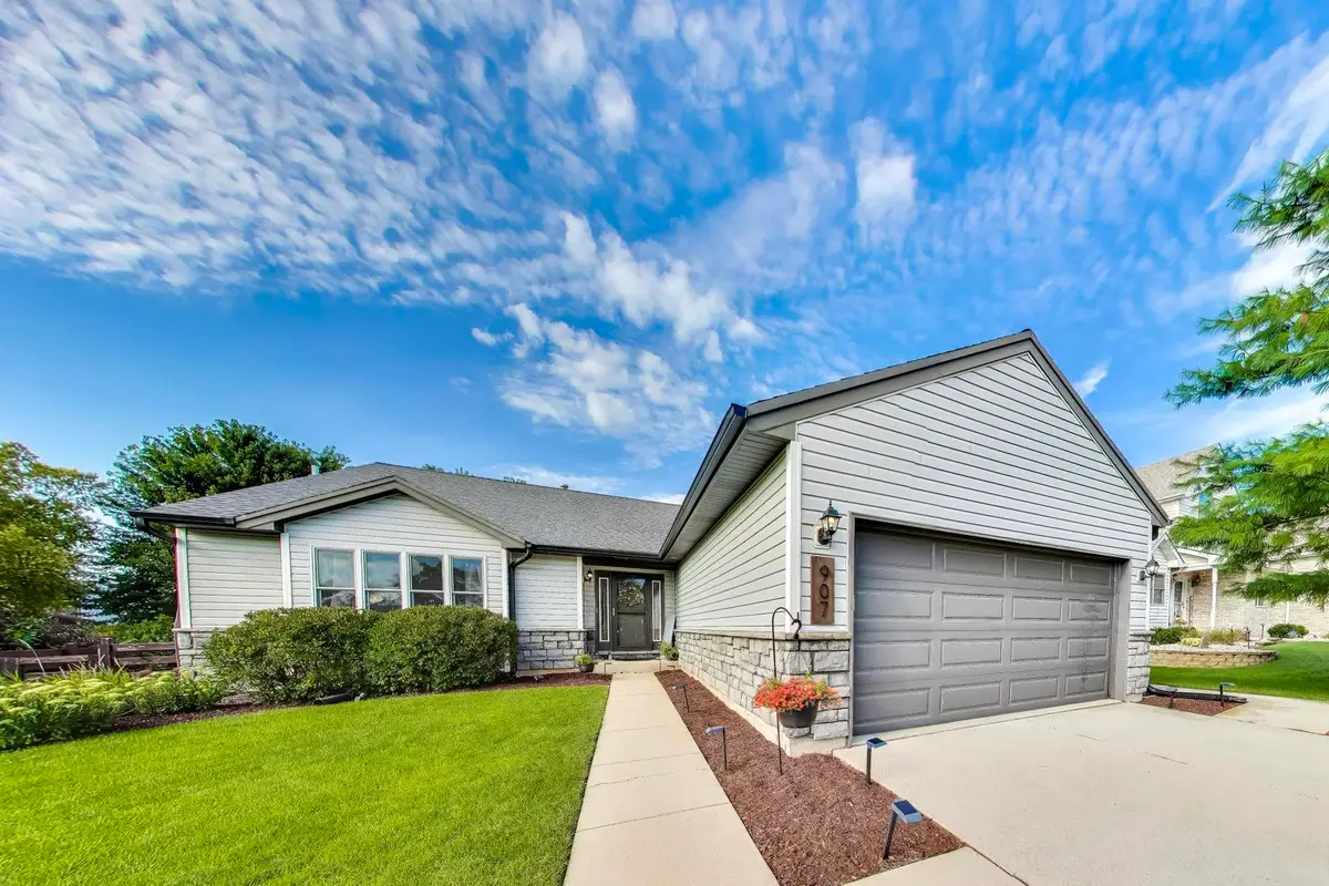907 Joanne Drive, Minooka, IL 60447 - #1
