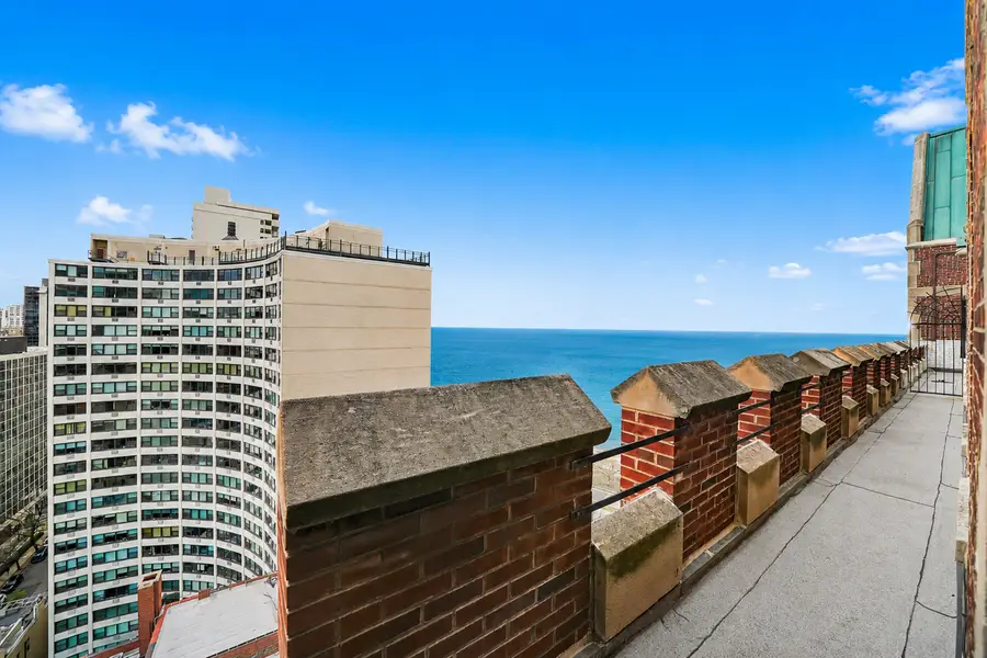 Address Withheld By Seller, Chicago, IL 60611 - #2