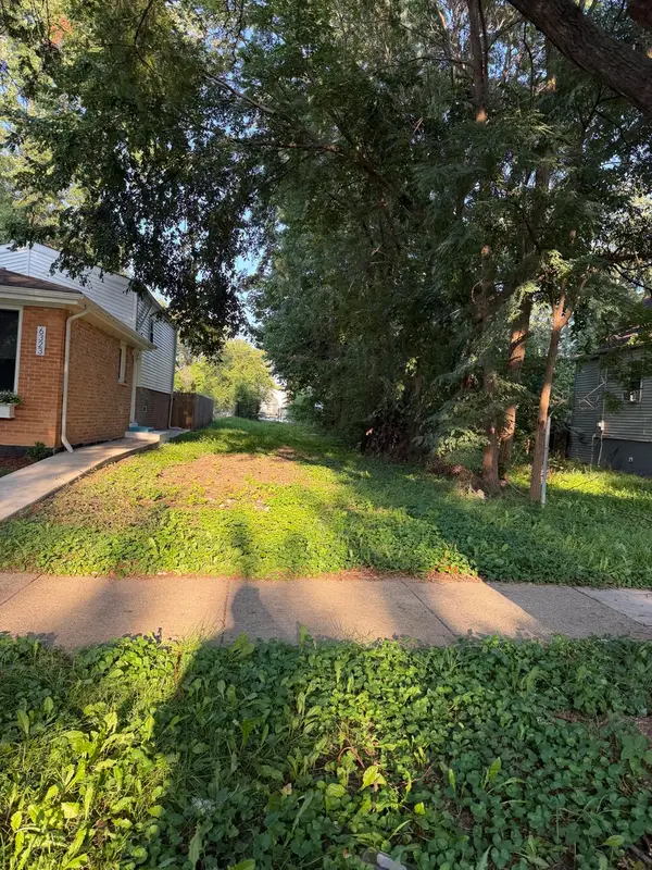 6327 S Wood Street, Chicago, IL 60636