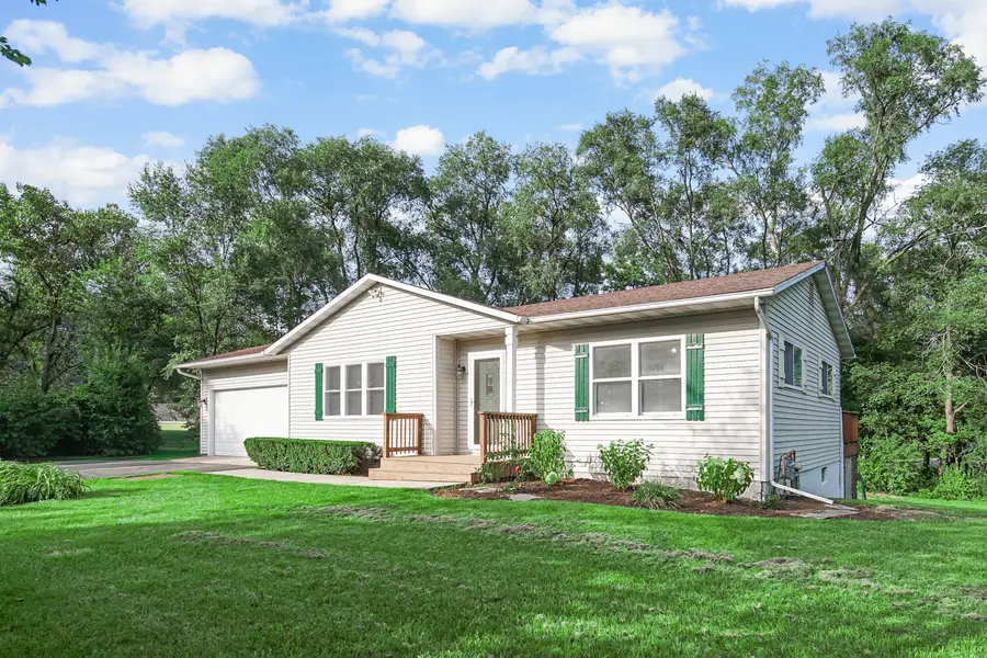 112 Cass Street, Spring Grove, IL 60081 - #2