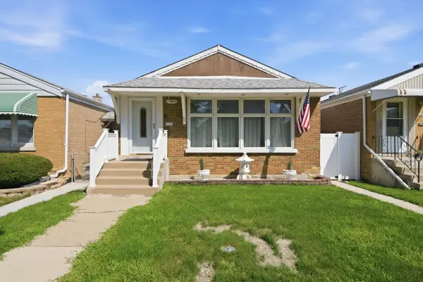 5231 S Meade Avenue, Chicago, IL 60638