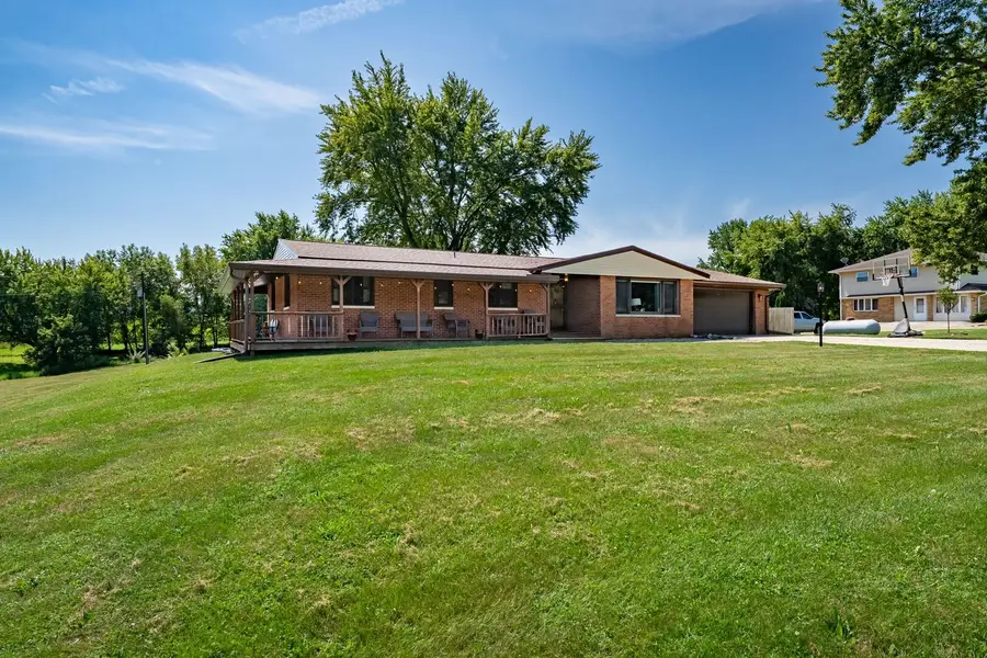 25857 Toboggan Avenue, Hopedale, IL 61747 - #3
