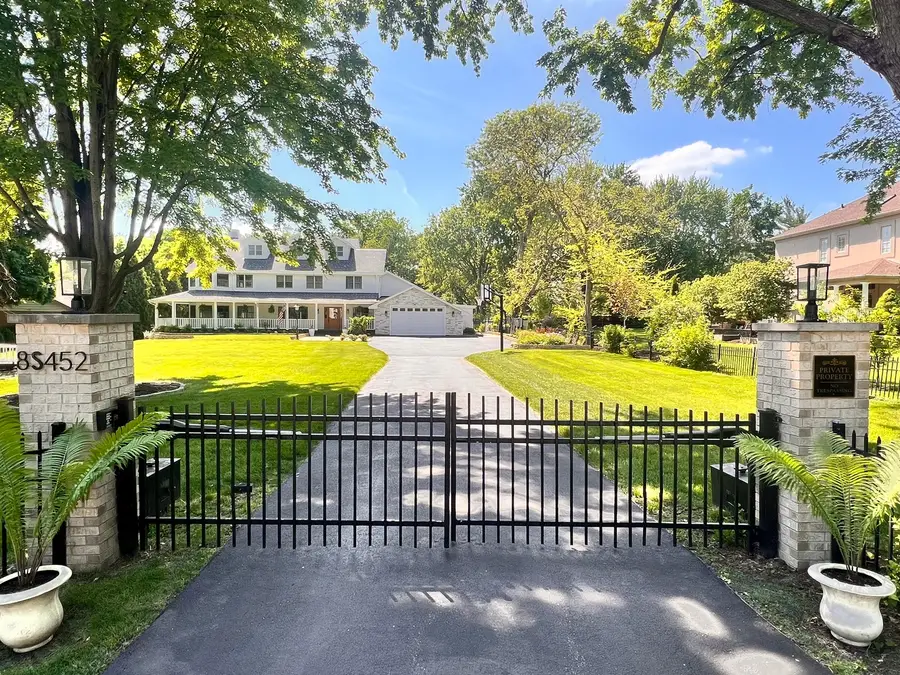 8S452 Bell Drive, Naperville, IL 60565 - #2