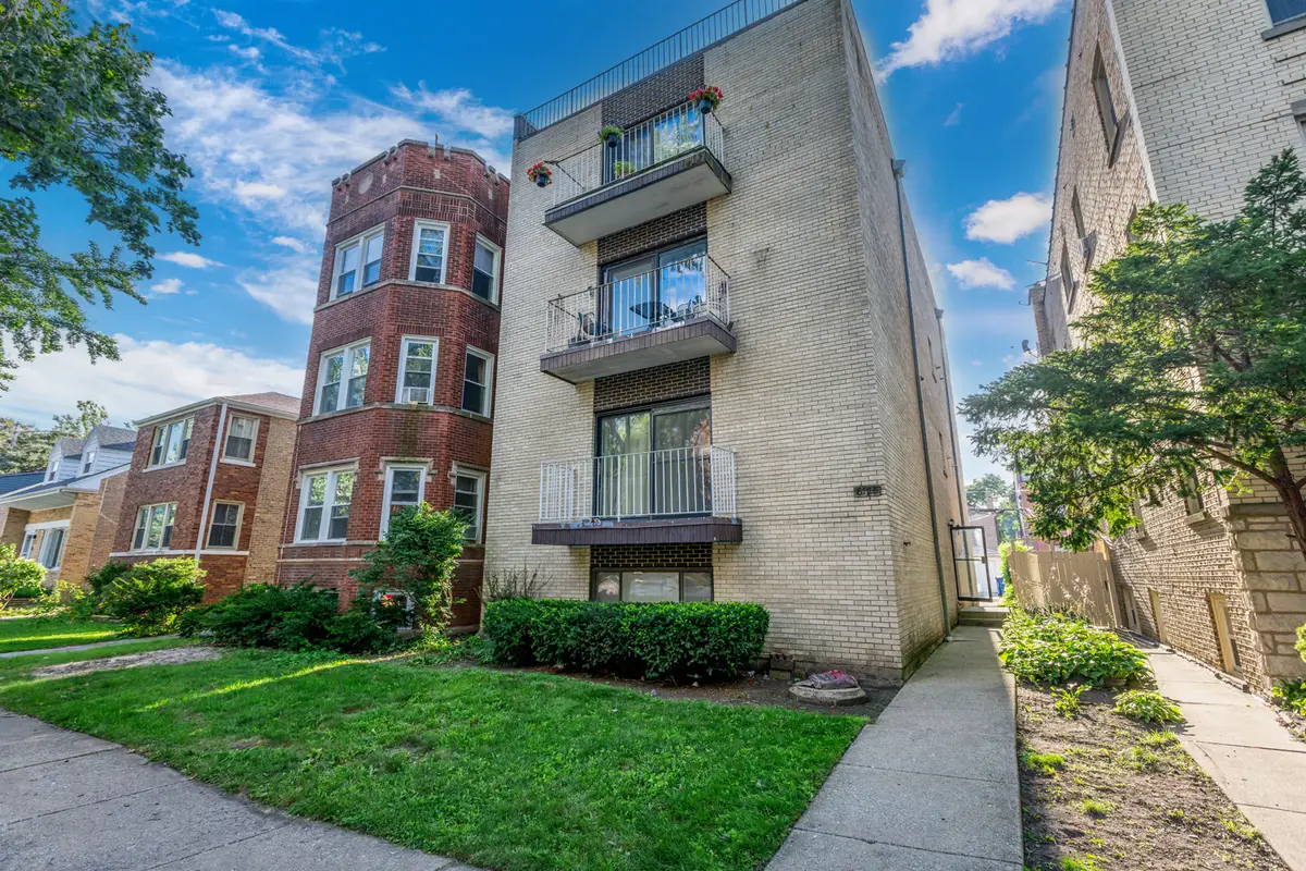 6126 N Francisco Avenue #1, Chicago, IL 60659 - #1