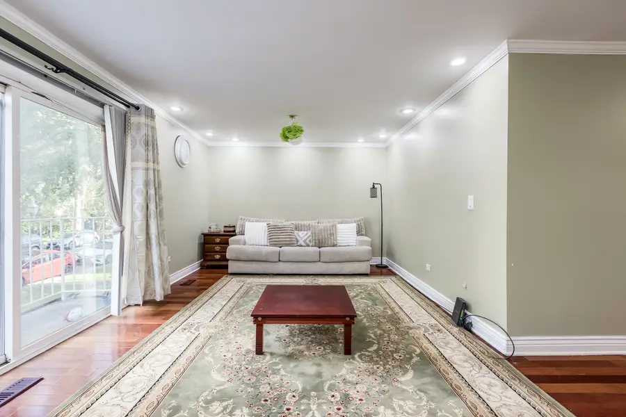 6126 N Francisco Avenue #1, Chicago, IL 60659 - #3