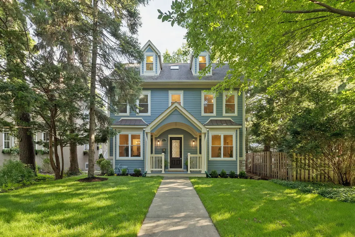2412 Noyes Street, Evanston, IL 60201 - #1