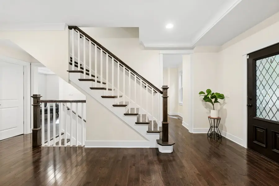 2412 Noyes Street, Evanston, IL 60201 - #3
