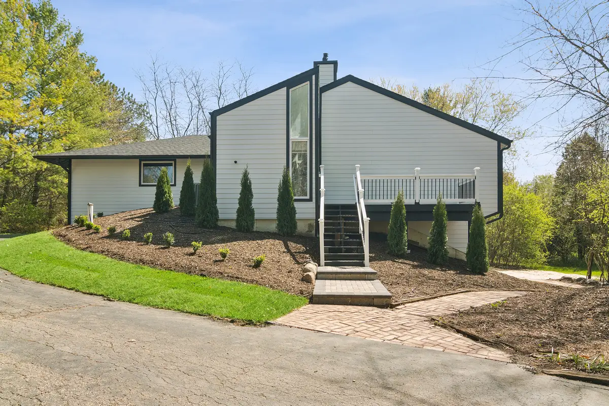 6739 Lakeridge Drive, Long Grove, IL 60047 - #1