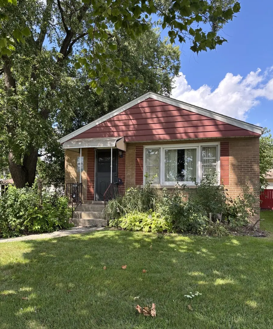 9534 Congress Park Avenue, Brookfield, IL 60513 - #1