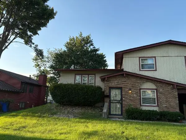 4900 Imperial Drive, Richton Park, IL 60471