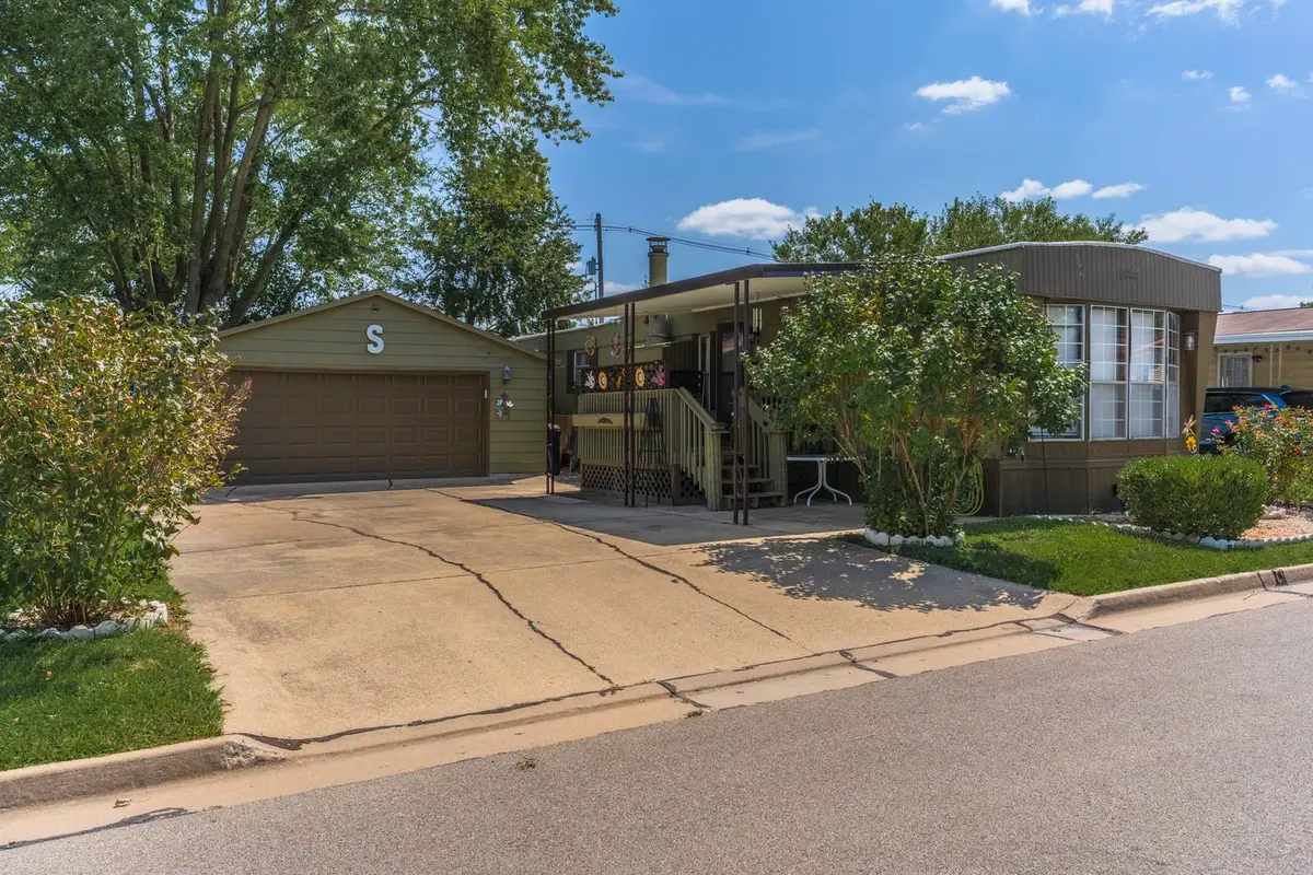 1340 13th Street, Bloomington, IL 61704 - #1