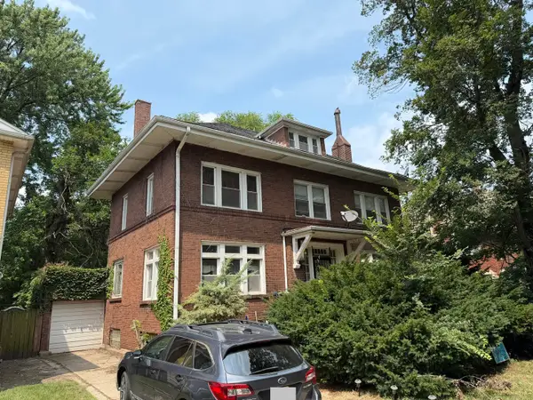 7022 S Constance Avenue, Chicago, IL 60649