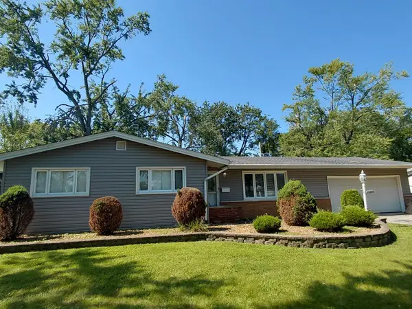 18828 Greenbay Avenue, Lansing, IL 60438