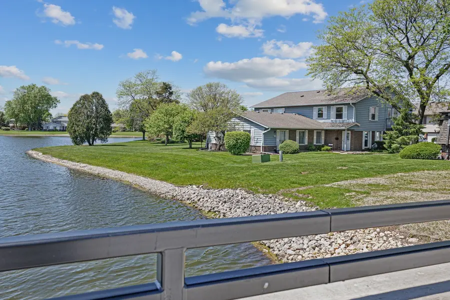 784 Leicester Road #784, Elk Grove Village, IL 60007 - #2