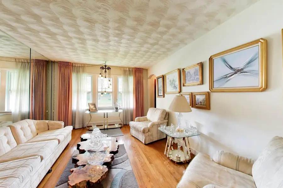 9537 S Indiana Avenue, Chicago, IL 60649 - #3