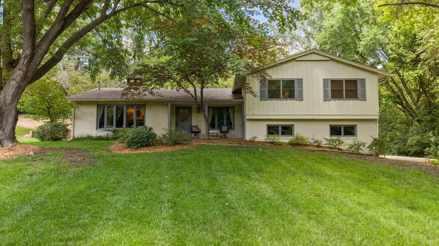5080 Center Court, Bettendorf, IA 52722 - #2
