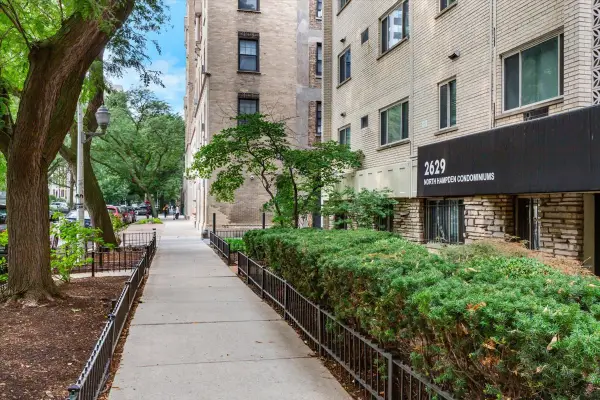2629 N Hampden Court #306, Chicago, IL 60614