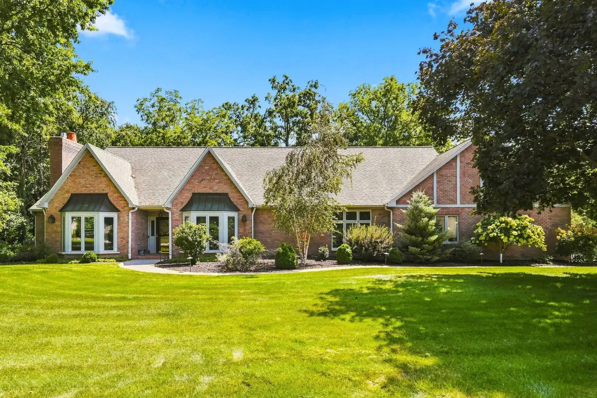2700 11th Street Court, Moline, IL 61265 - #1