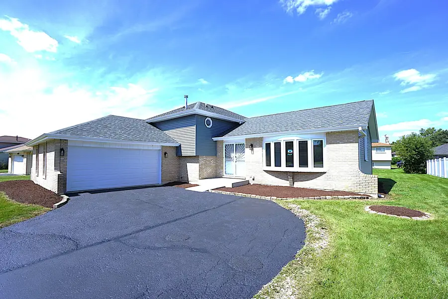22520 Crescent Way, Richton Park, IL 60471 - #2