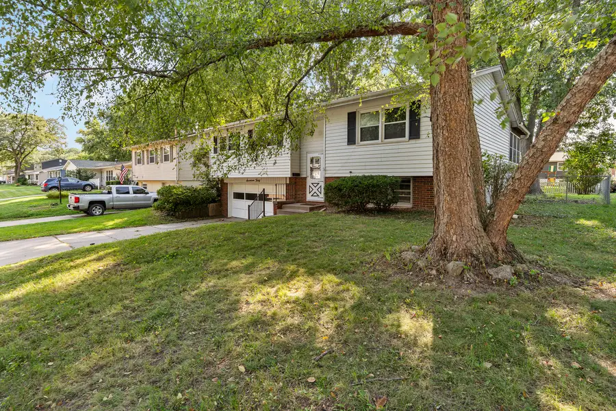 1730 Fairmeadow Drive, Bettendorf, IA 52722 - #3
