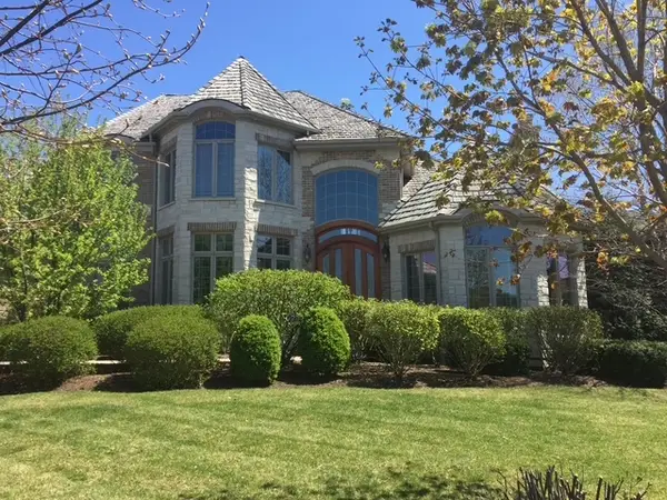 7229 Roxbury Court, Long Grove, IL 60060