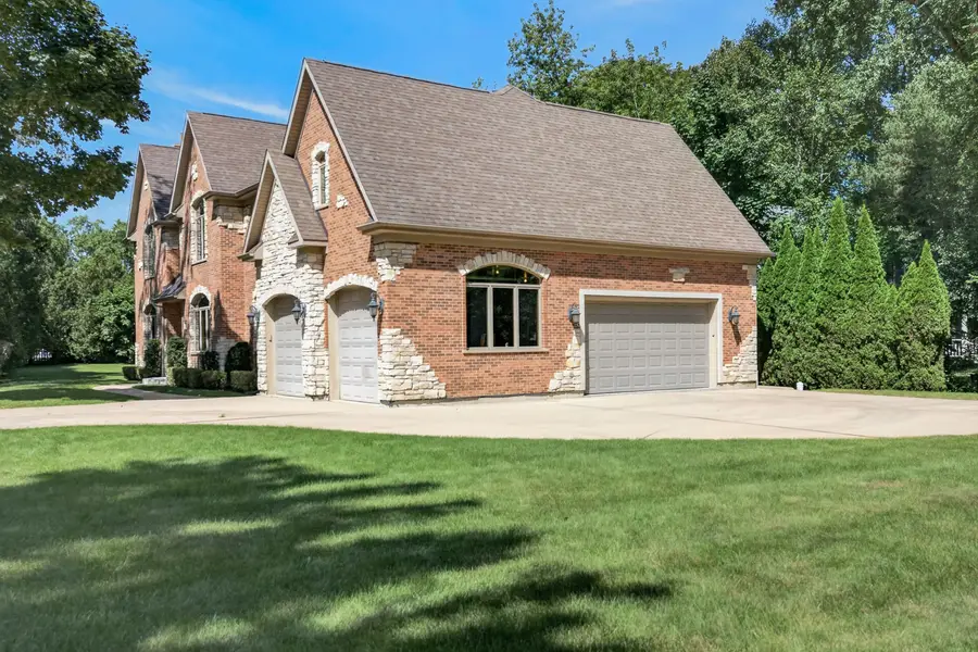 524 E Washington Avenue, Lake Bluff, IL 60044 - #2