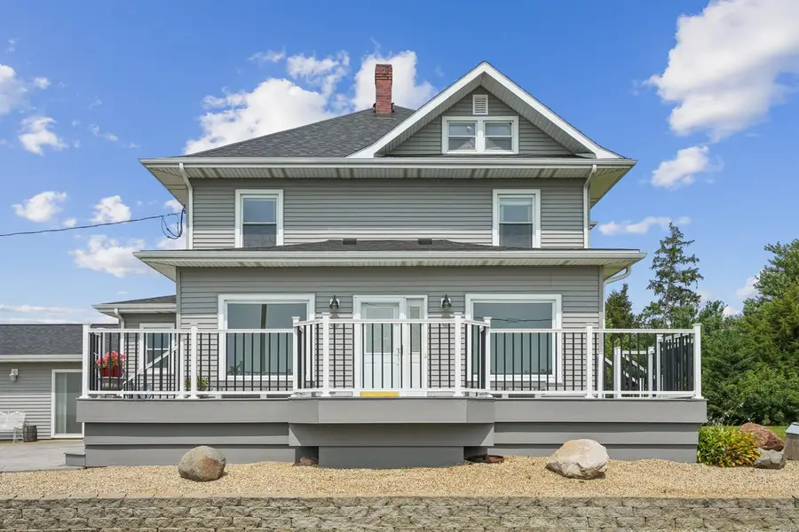 219 Vermont Avenue, Clarence, IA 52216 - #3