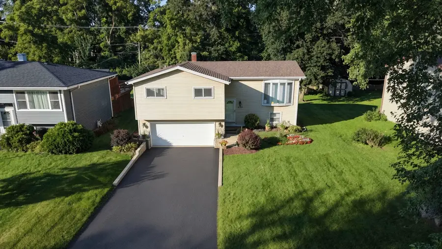 N335 Cottonwood Drive, Wheaton, IL 60187 - #2