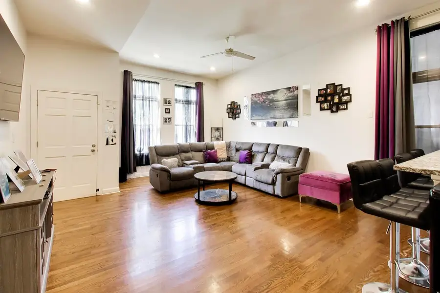 3014 W Walnut Street, Chicago, IL 60612 - #2