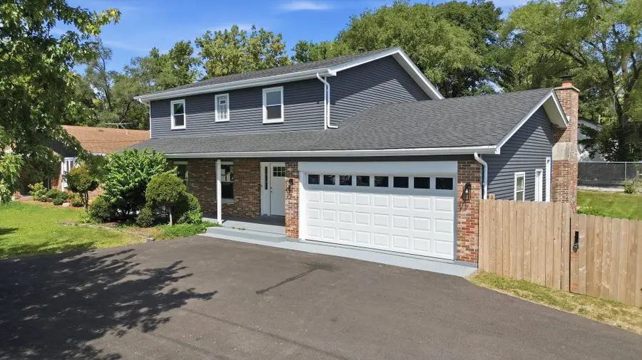 8700 W 103rd Street, Palos Hills, IL 60465 - #2