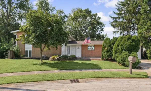 1527 S Pointe Drive, Rantoul, IL 61866