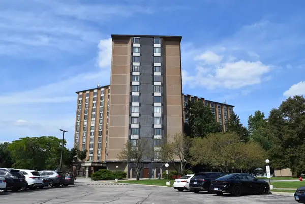 1 Renaissance Place #801, Palatine, IL 60067