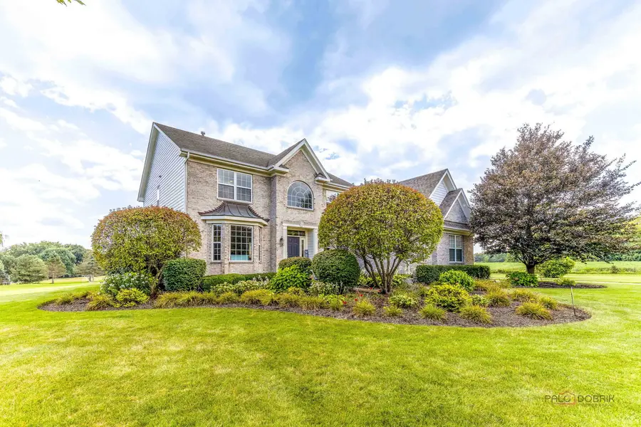5 Kensington Court, Hawthorn Woods, IL 60047 - #2