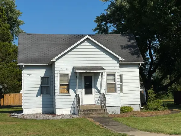 1507 N Russell Street, Marion, IL 62959