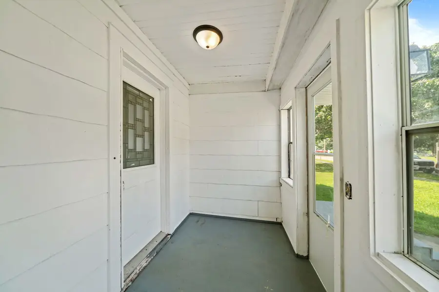 141 W Division Street, Amboy, IL 61310 - #3
