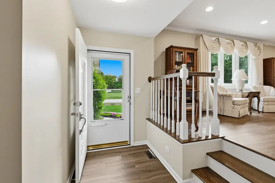 2109 Fairfield Road, Lindenhurst, IL 60046 - #3