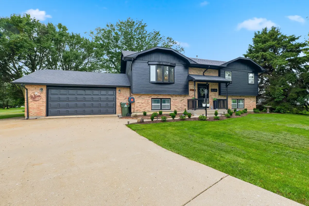 8065 Ashley Road, Morris, IL 60450 - #1