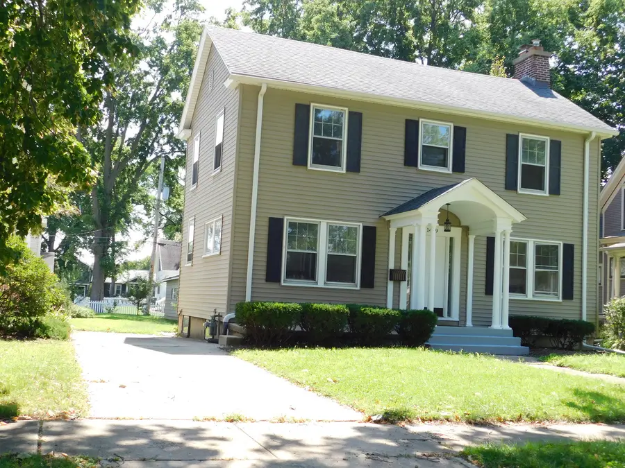 1409 Ottawa Avenue, Ottawa, IL 61350 - #2