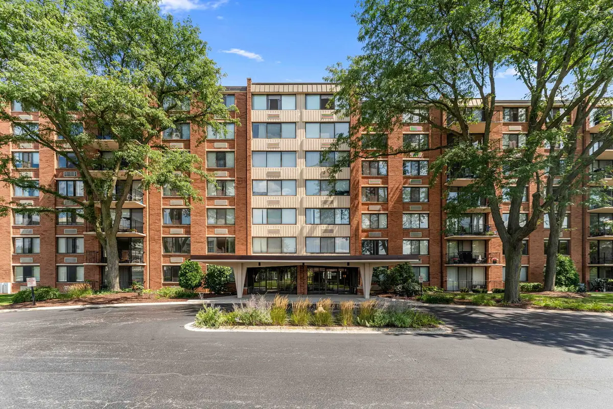 2000 Saint Regis Drive #7D, Lombard, IL 60148 - #1
