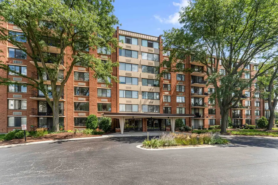 2000 Saint Regis Drive #7D, Lombard, IL 60148 - #2