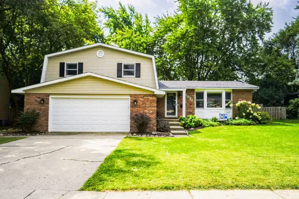 1031 Shari Lane, Libertyville, IL 60048