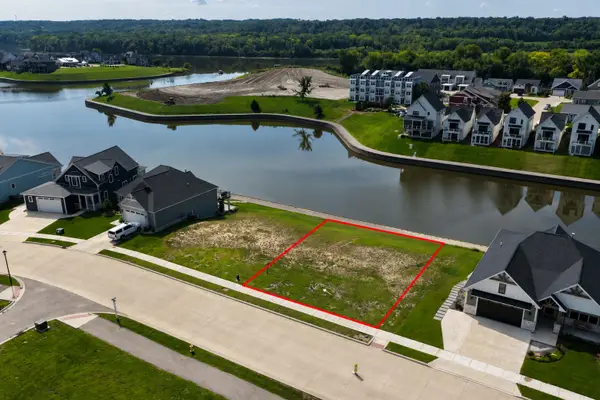 35 Great Loop Drive, Ottawa, IL 61350