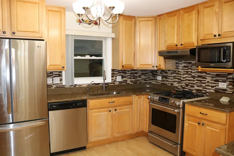 9259 Hamlin Avenue, Des Plaines, IL 60016 - #2
